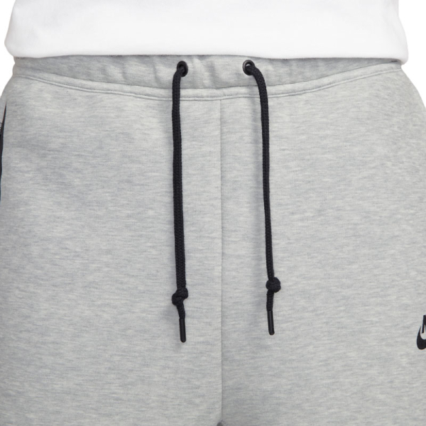 Nike tech fleece šorc