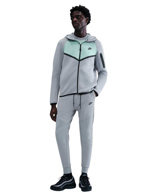 Nike Tech Fleece Donji Deo Trenerke