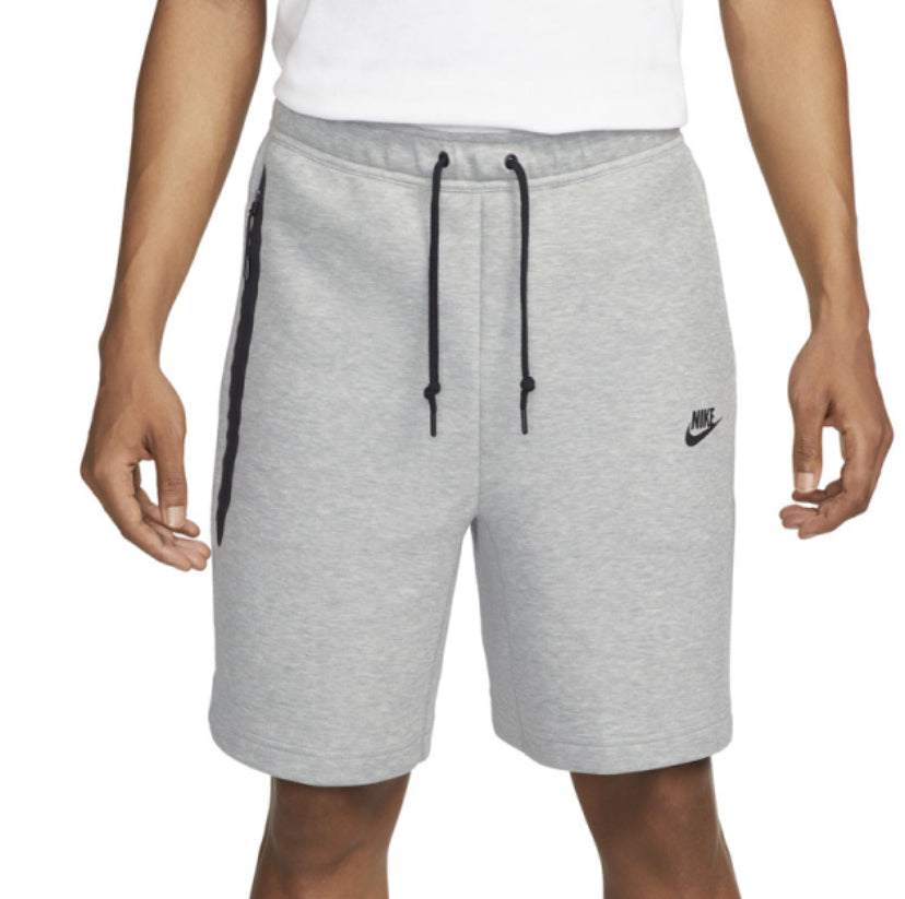 Nike tech fleece šorc